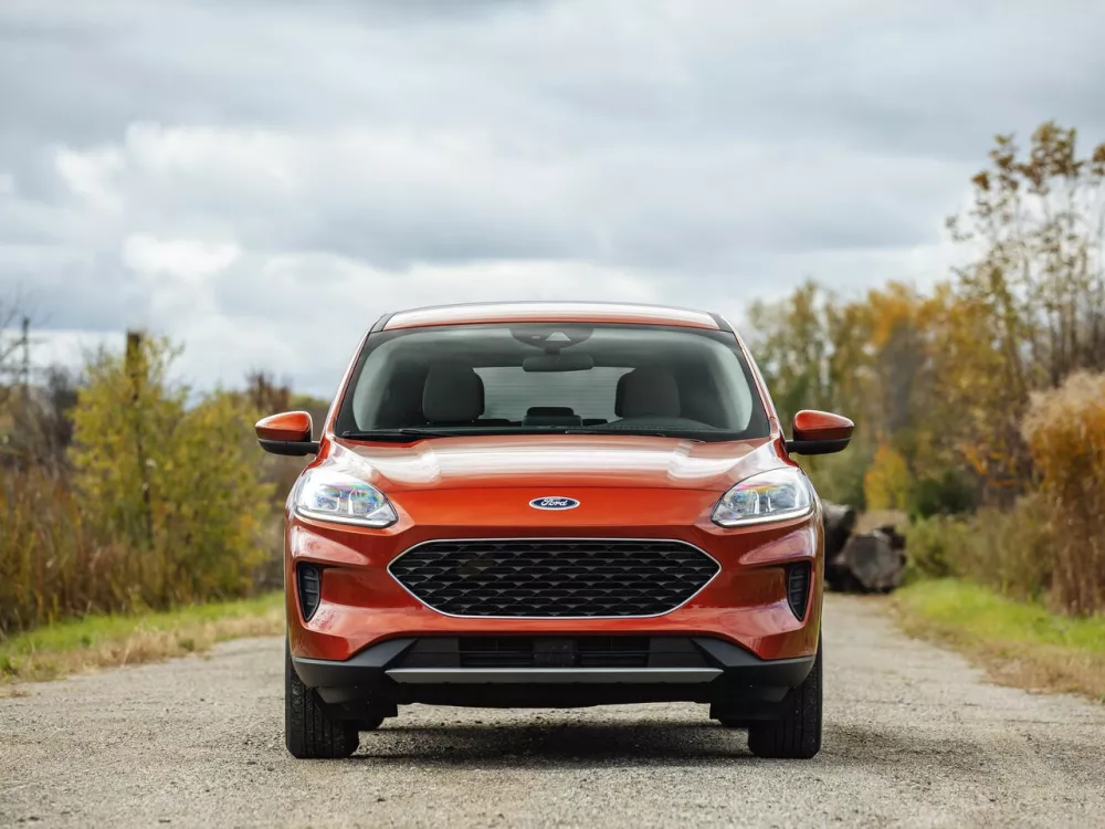 Автомобиль Ford Escape IV Внедорожник (5 дверей)