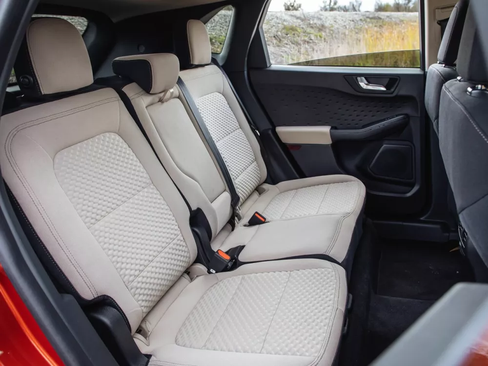 Автомобиль Ford Escape IV Внедорожник (5 дверей)
