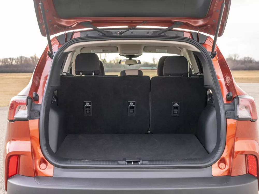 Автомобиль Ford Escape IV Внедорожник (5 дверей)