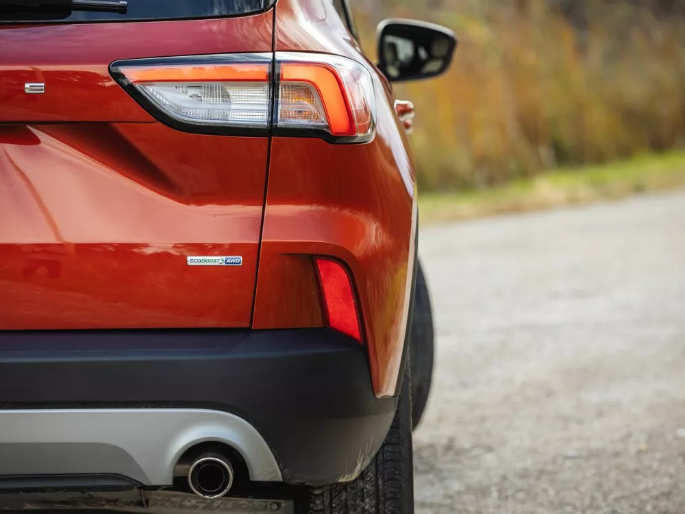 Автомобиль Ford Escape IV Внедорожник (5 дверей)