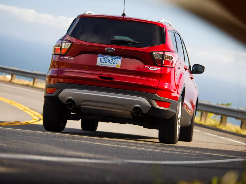 Автомобиль Ford Escape III Рестайлинг Внедорожник (5 дверей)