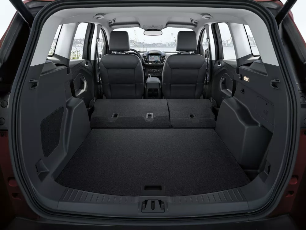 Автомобиль Ford Escape III Рестайлинг Внедорожник (5 дверей)