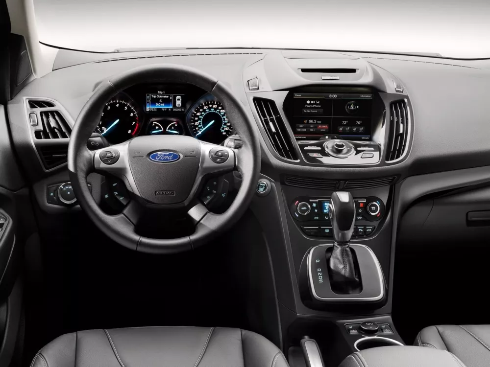 Автомобиль Ford Escape III Внедорожник (5 дверей)