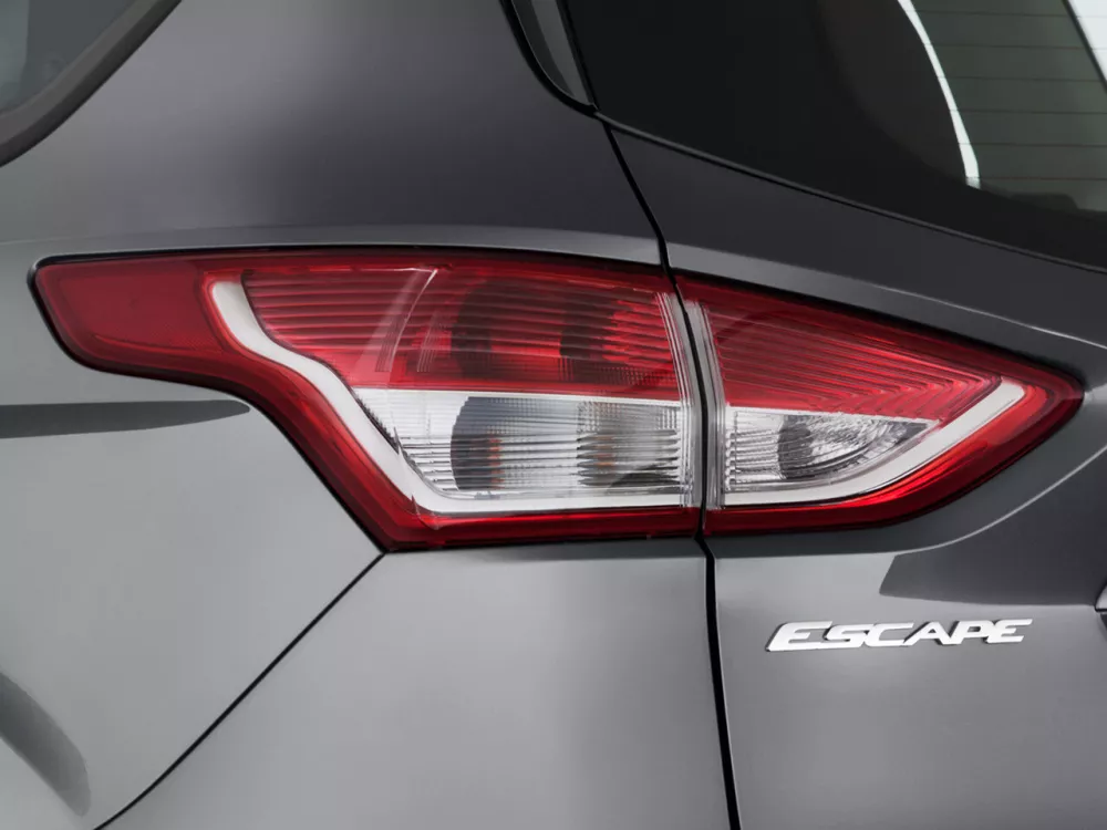 Автомобиль Ford Escape III Внедорожник (5 дверей)