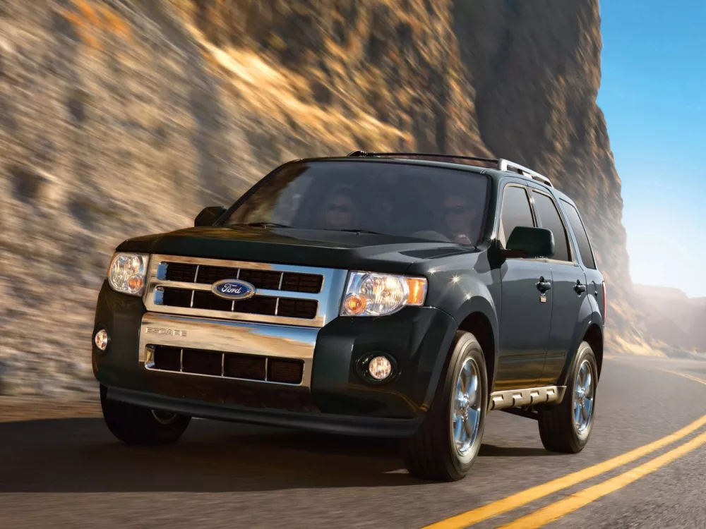 Автомобиль Ford Escape II Внедорожник (5 дверей)