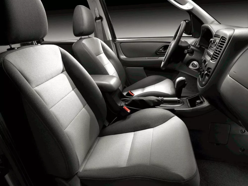 Автомобиль Ford Escape I Рестайлинг Внедорожник (5 дверей)
