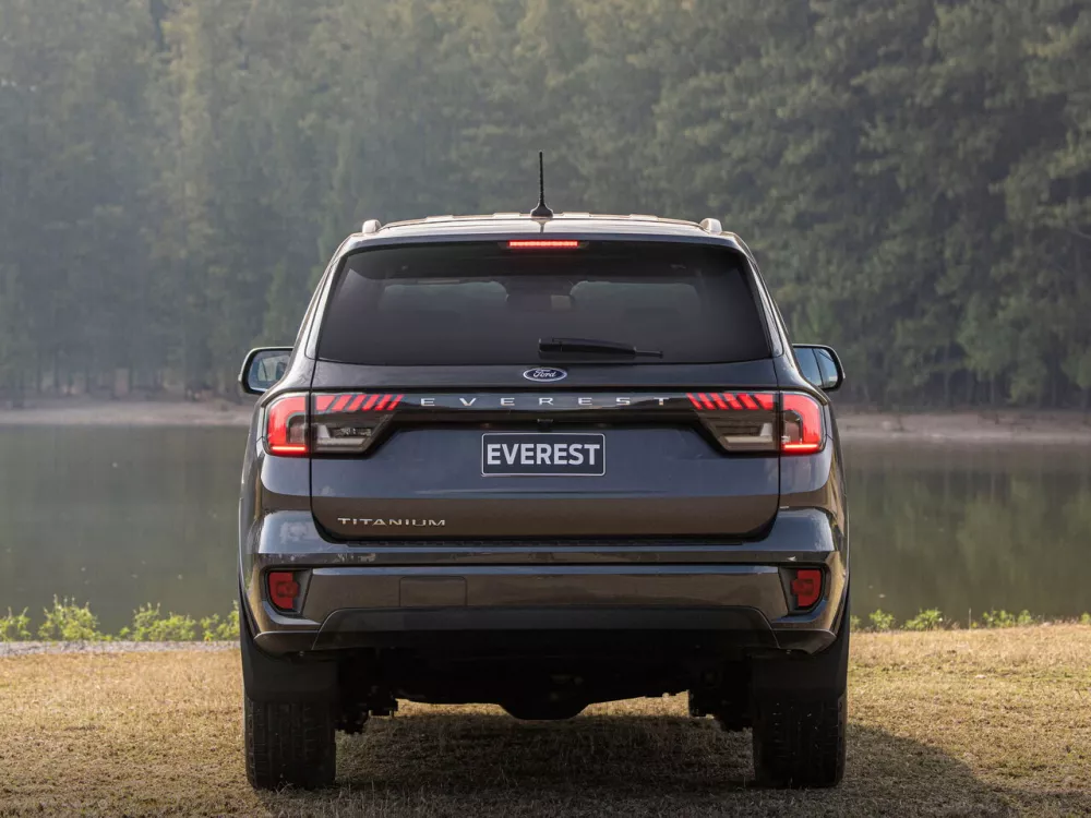 Автомобиль Ford Everest III Внедорожник (5 дверей)