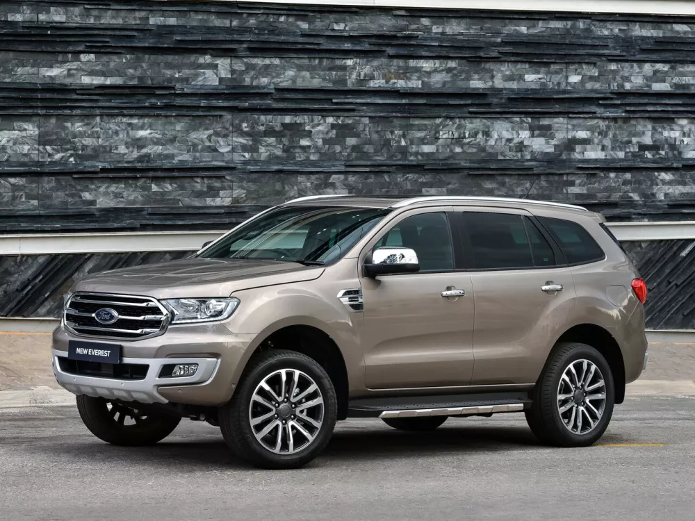 Автомобиль Ford Everest II Рестайлинг Внедорожник (5 дверей)