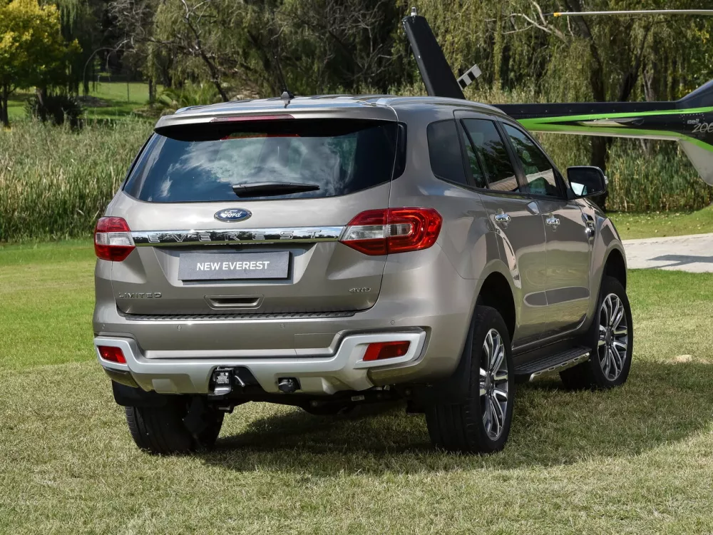 Автомобиль Ford Everest II Рестайлинг Внедорожник (5 дверей)