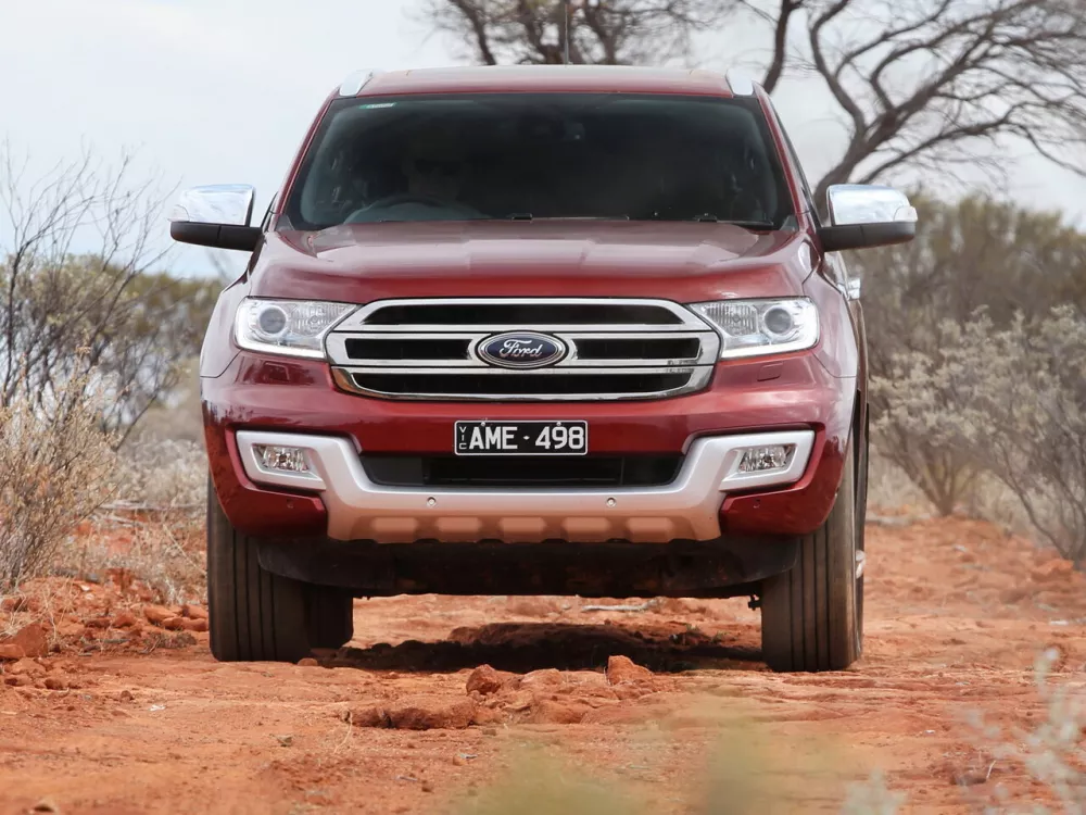 Автомобиль Ford Everest II Внедорожник (5 дверей)