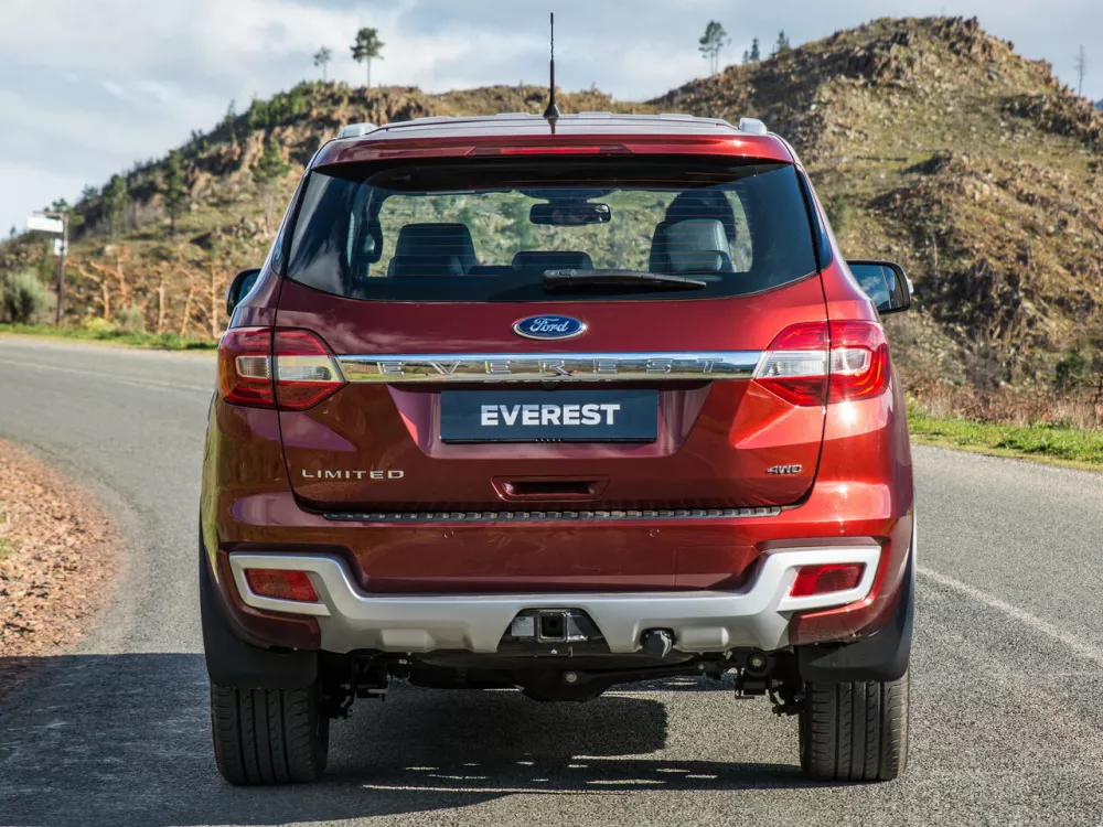 Автомобиль Ford Everest II Внедорожник (5 дверей)