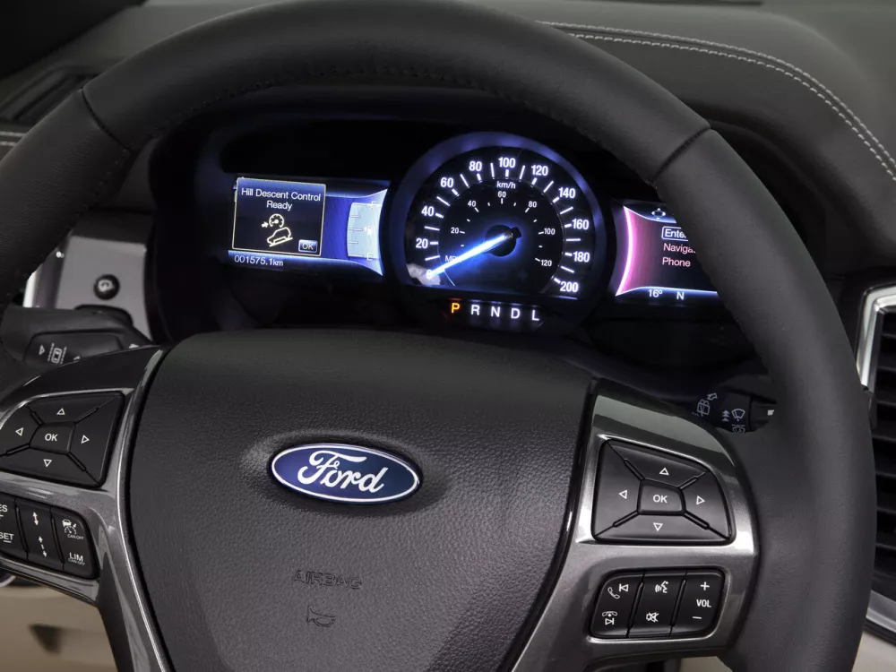 Автомобиль Ford Everest II Внедорожник (5 дверей)