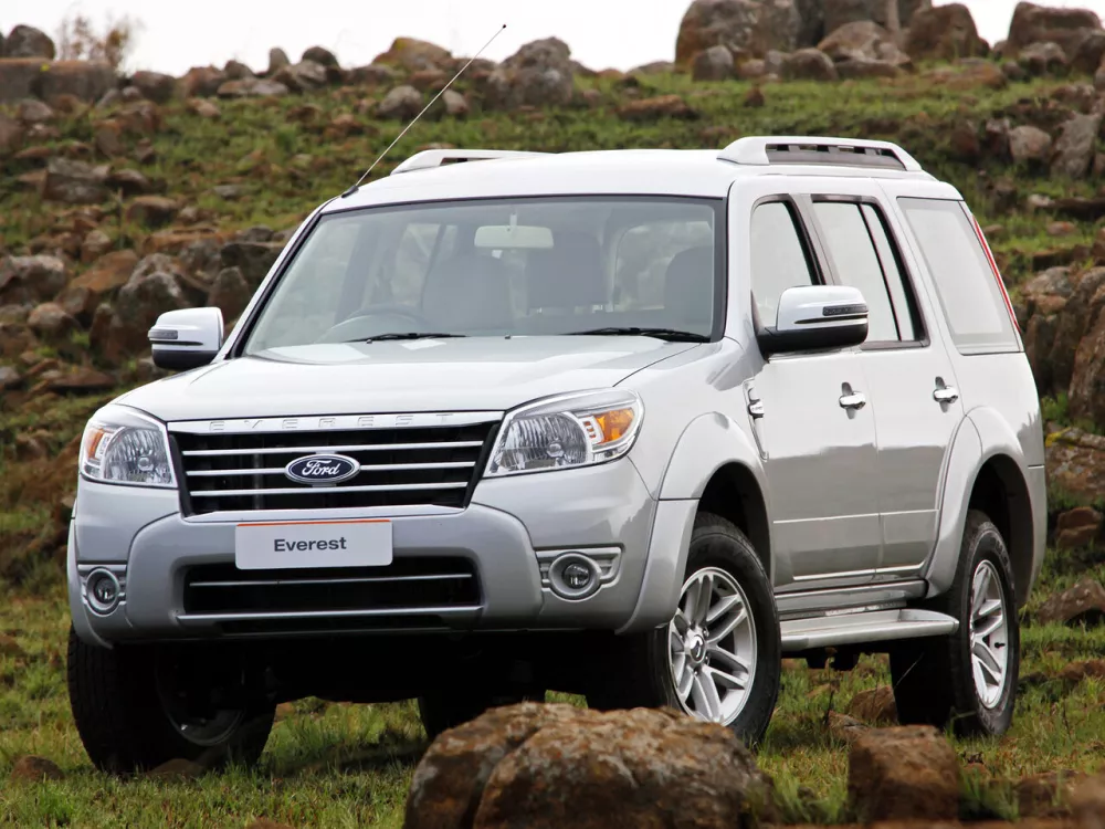 Автомобиль Ford Everest I Рестайлинг 2 Внедорожник (5 дверей)
