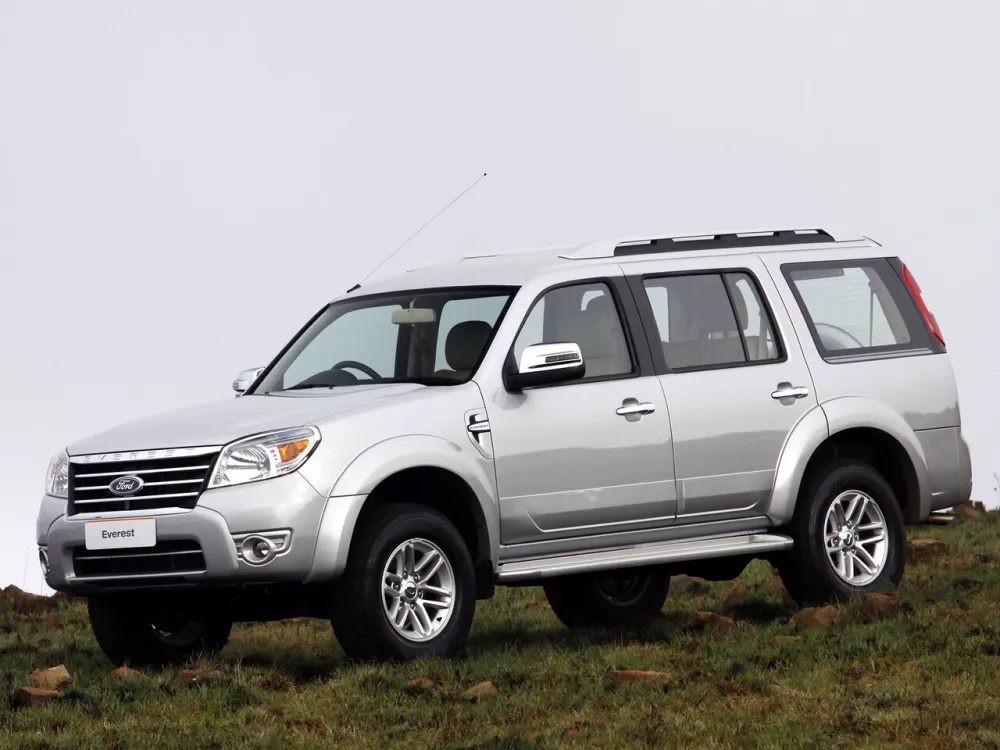 Автомобиль Ford Everest I Рестайлинг 2 Внедорожник (5 дверей)