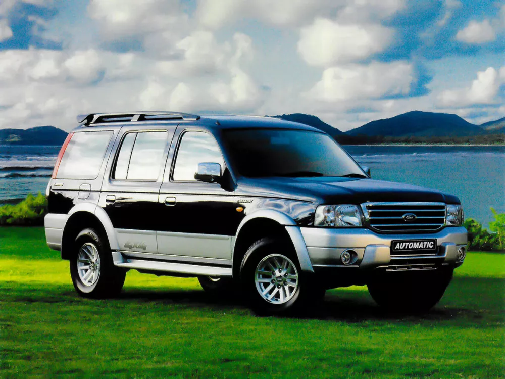 Автомобиль Ford Everest I Внедорожник (5 дверей)