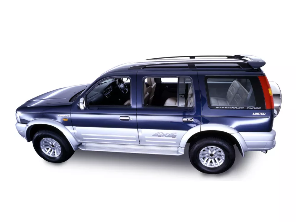 Автомобиль Ford Everest I Внедорожник (5 дверей)