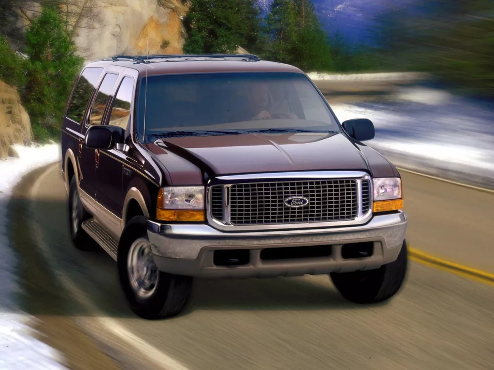 Автомобиль Ford Excursion Внедорожник (5 дверей)