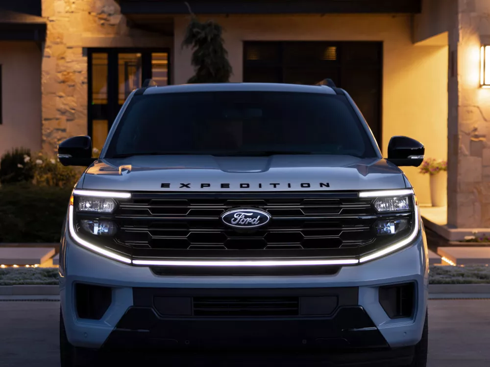 Автомобиль Ford Expedition V Внедорожник (5 дверей)