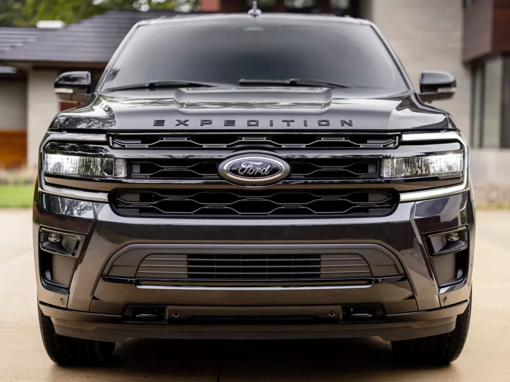 Автомобиль Ford Expedition IV Рестайлинг Внедорожник (5 дверей)