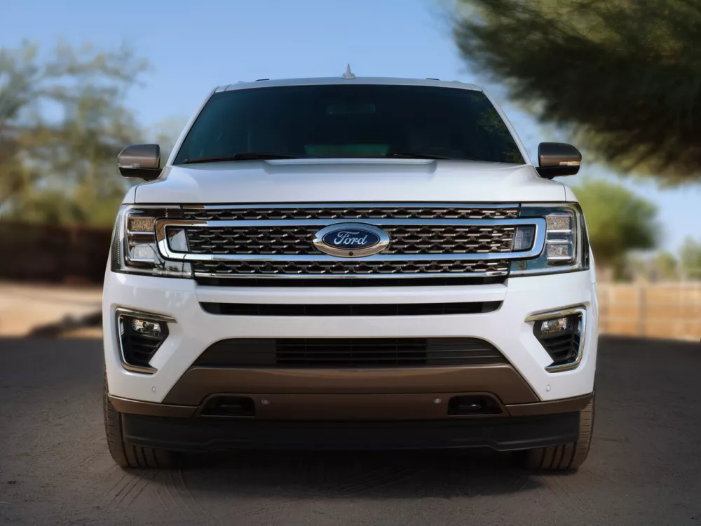 Автомобиль Ford Expedition IV Внедорожник (5 дверей)