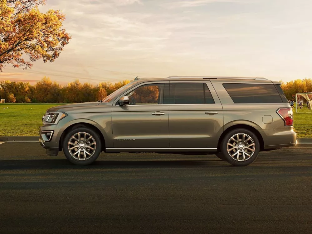 Автомобиль Ford Expedition IV Внедорожник (5 дверей) MAX