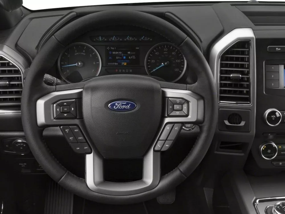 Автомобиль Ford Expedition IV Внедорожник (5 дверей) MAX