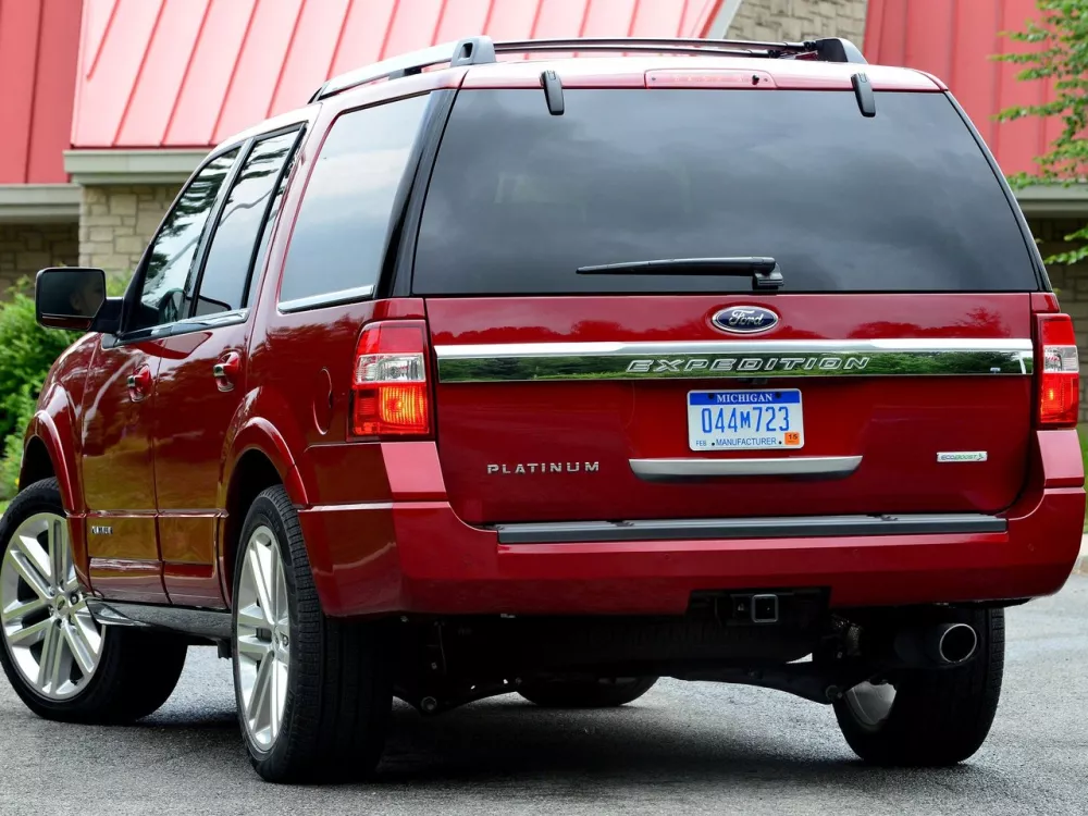 Автомобиль Ford Expedition III Рестайлинг Внедорожник (5 дверей)