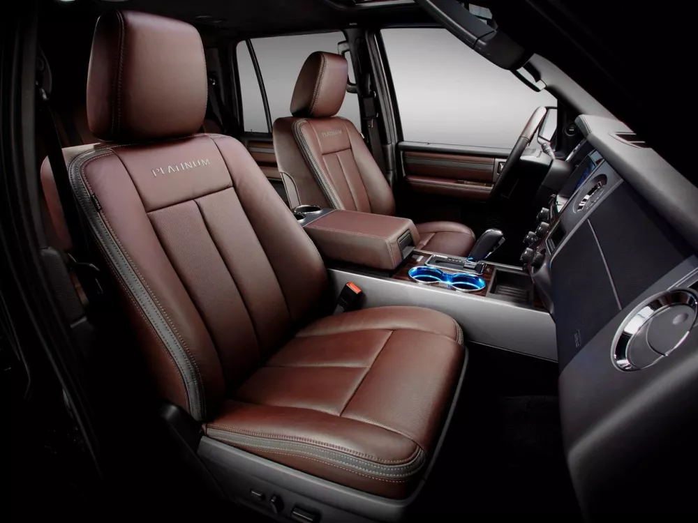 Автомобиль Ford Expedition III Рестайлинг Внедорожник (5 дверей)