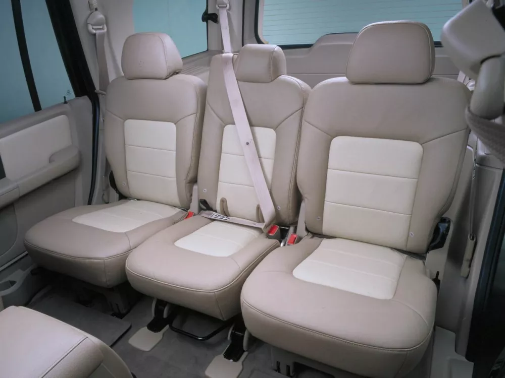 Автомобиль Ford Expedition II Внедорожник (5 дверей)