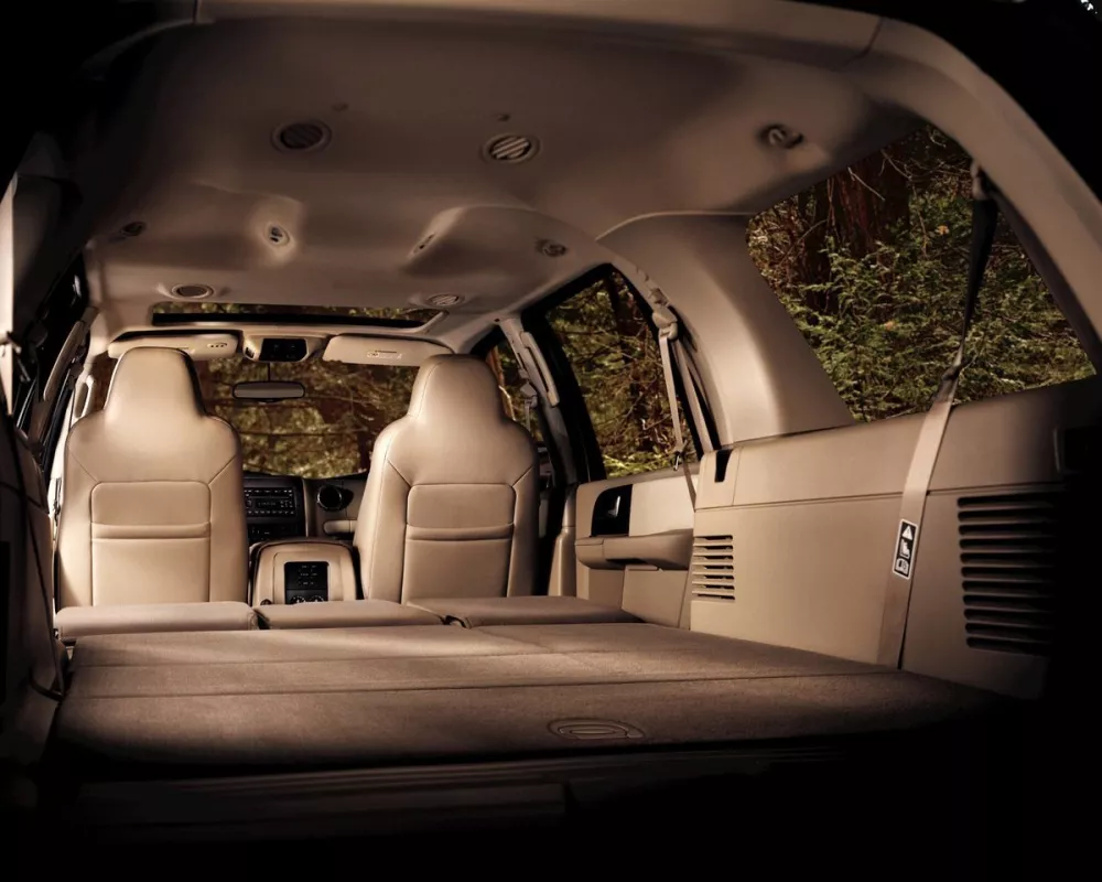 Автомобиль Ford Expedition II Внедорожник (5 дверей)