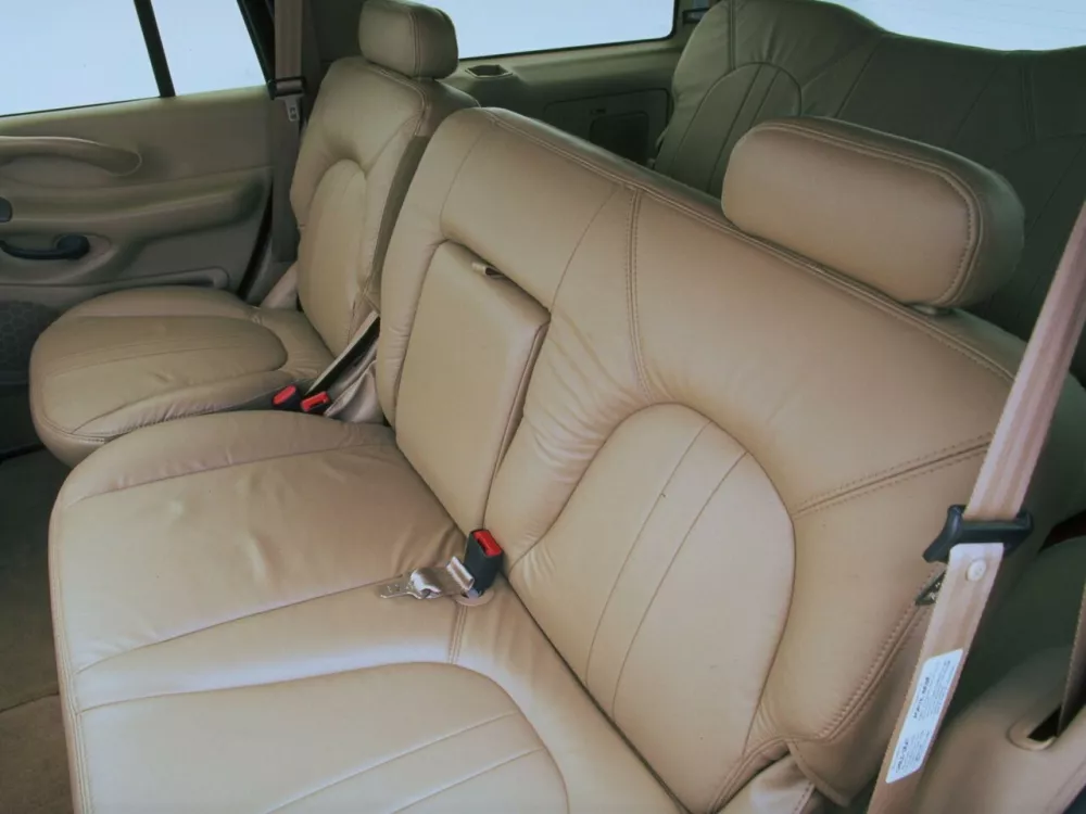 Автомобиль Ford Expedition I Внедорожник (5 дверей)