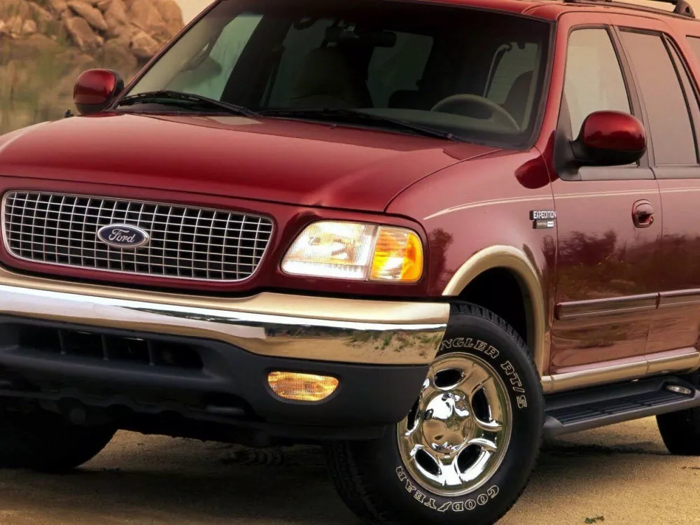 Автомобиль Ford Expedition I Внедорожник (5 дверей)