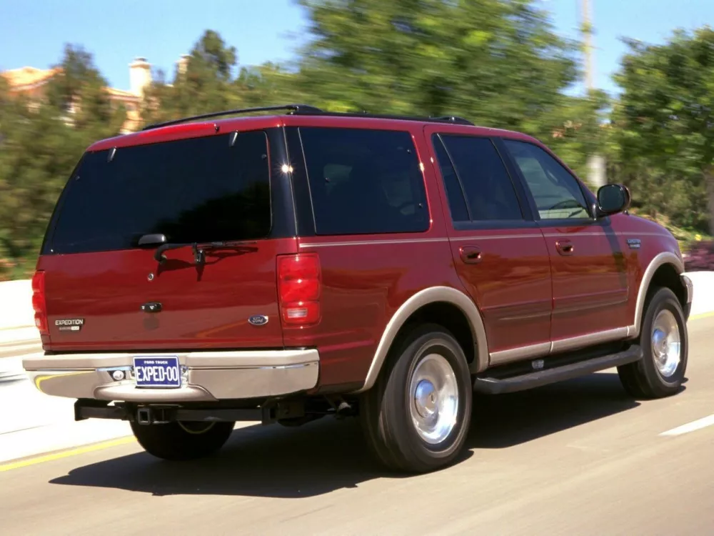 Автомобиль Ford Expedition I Внедорожник (5 дверей)