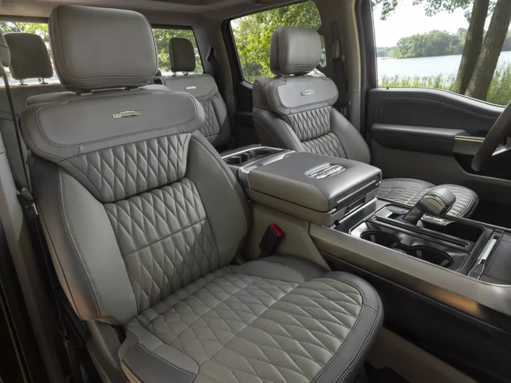 Автомобиль Ford F-150 XIV Рестайлинг Пикап Двойная кабина SuperCrew
