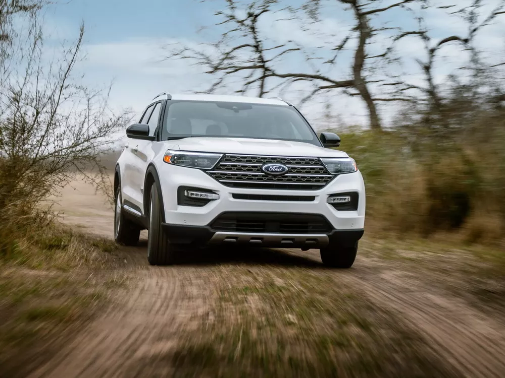 Автомобиль Ford Explorer VI Внедорожник (5 дверей)