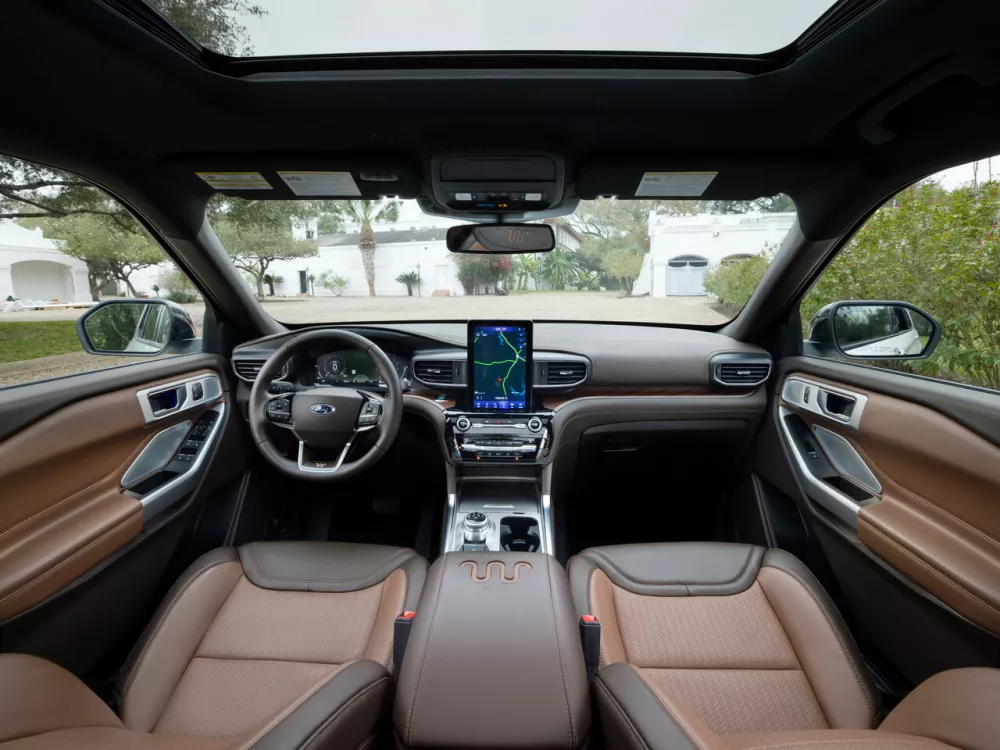 Автомобиль Ford Explorer VI Внедорожник (5 дверей)