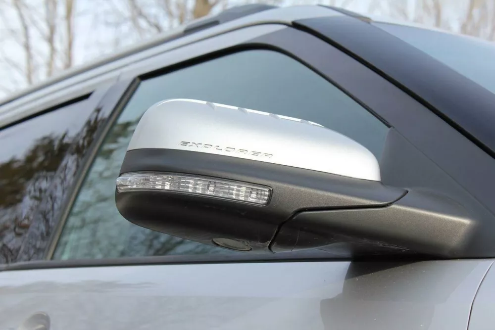 Автомобиль Ford Explorer V Рестайлинг 2 Внедорожник (5 дверей)