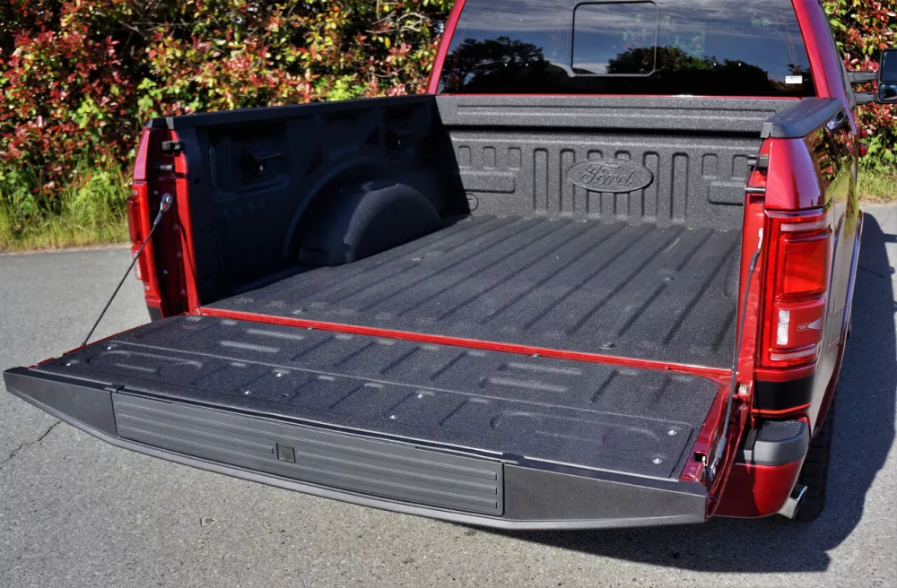 Автомобиль Ford F-150 XIII Пикап Двойная кабина SuperCrew
