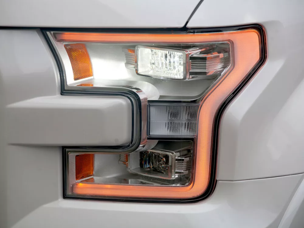 Автомобиль Ford F-150 XIII Пикап Двойная кабина SuperCrew