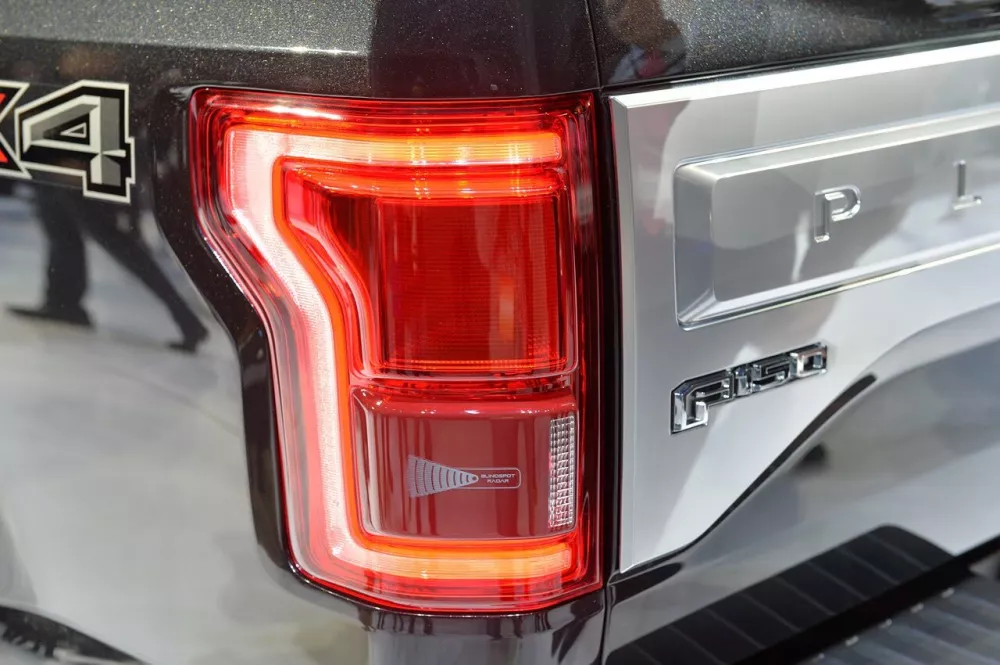 Автомобиль Ford F-150 XIII Пикап Двойная кабина SuperCrew
