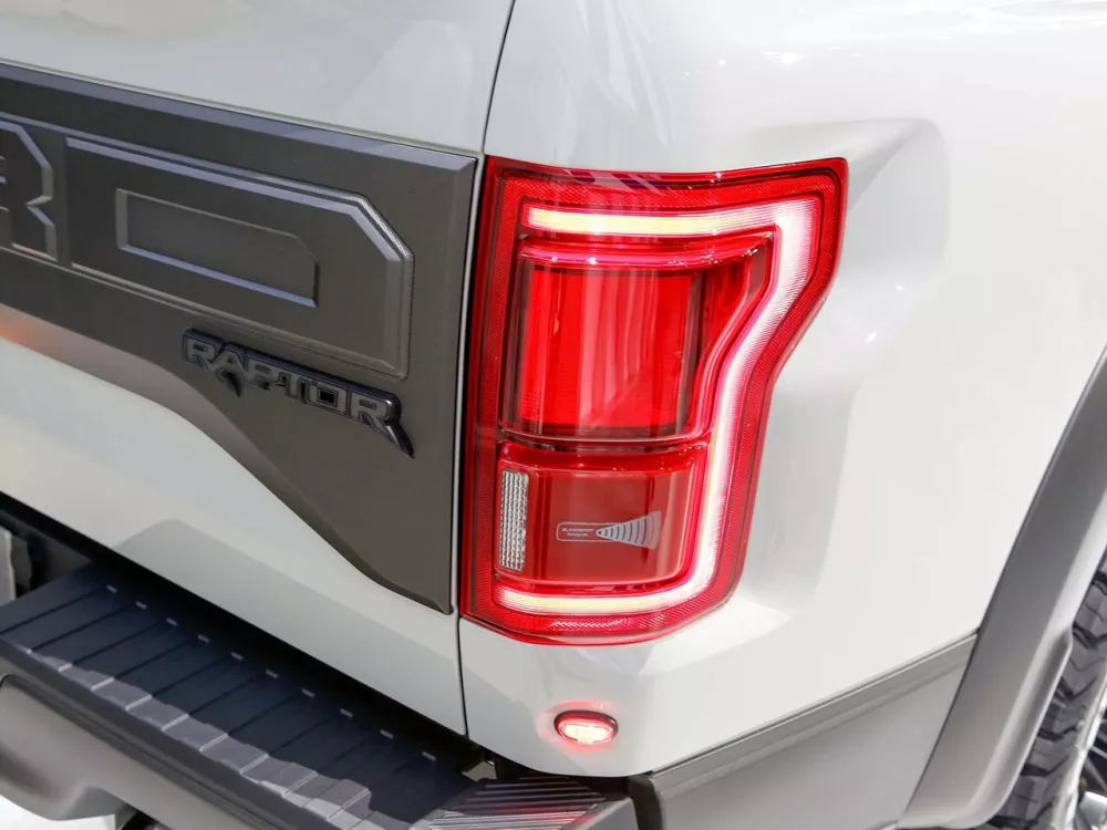 Автомобиль Ford F-150 XIII Пикап Двойная кабина Raptor SuperCrew