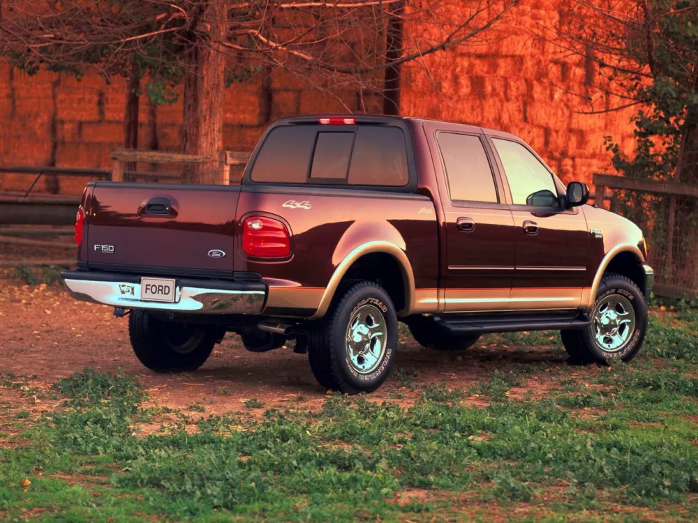 Автомобиль Ford F-150 X Пикап Двойная кабина