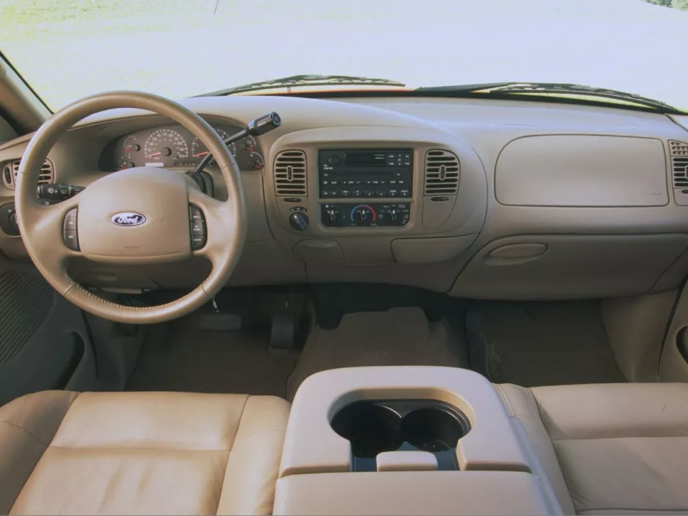 Автомобиль Ford F-150 X Пикап Двойная кабина