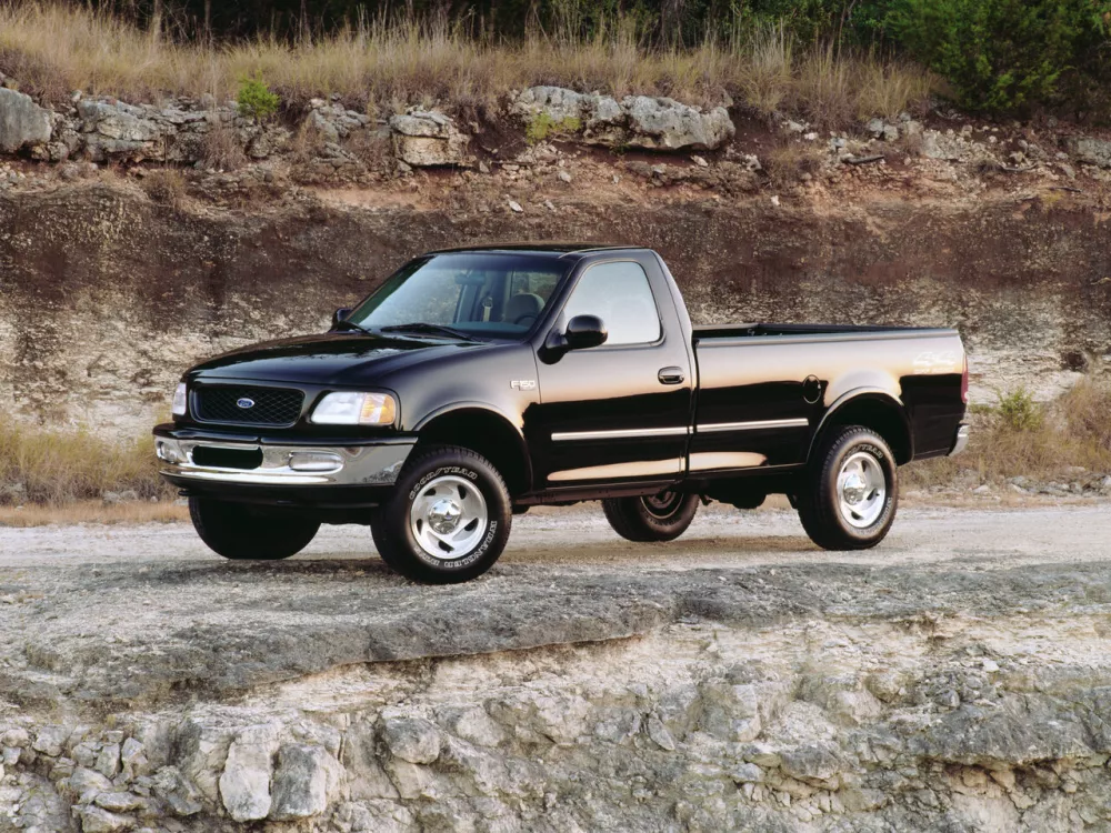 Автомобиль Ford F-150 X Пикап Одинарная кабина