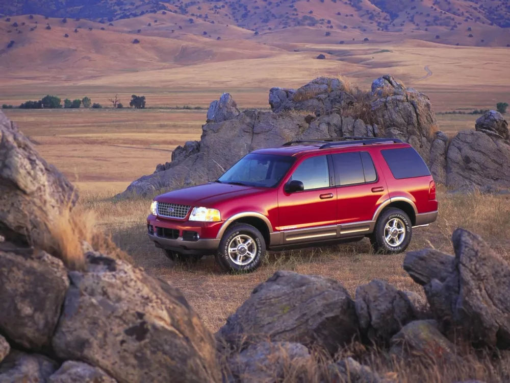 Автомобиль Ford Explorer III Внедорожник (5 дверей)