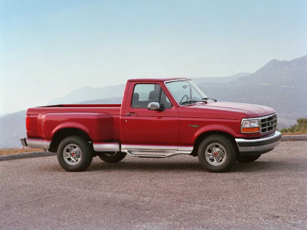 Автомобиль Ford F-150 IX Пикап Одинарная кабина