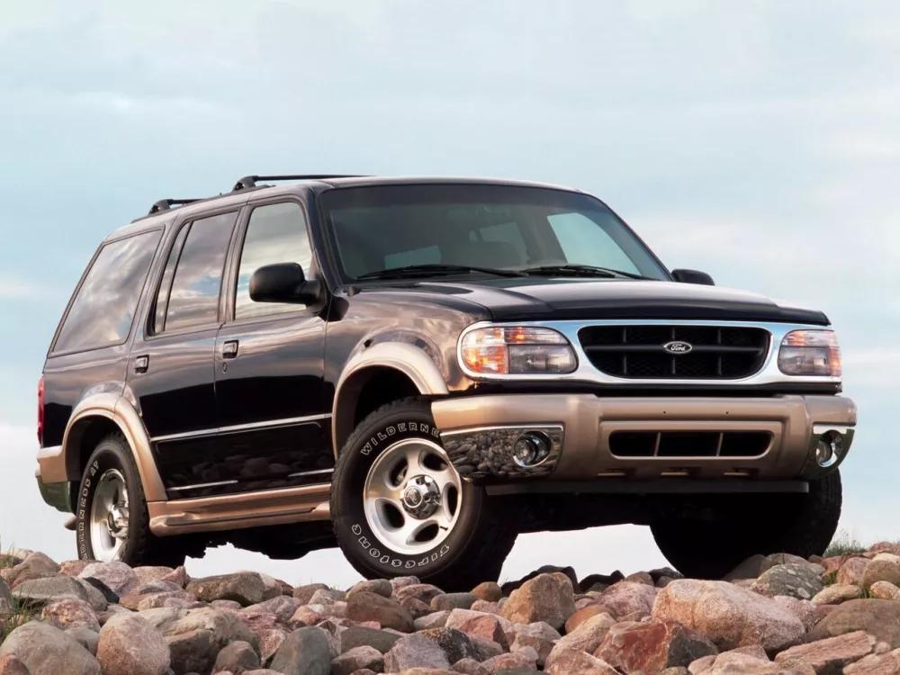 Автомобиль Ford Explorer II Внедорожник (5 дверей)