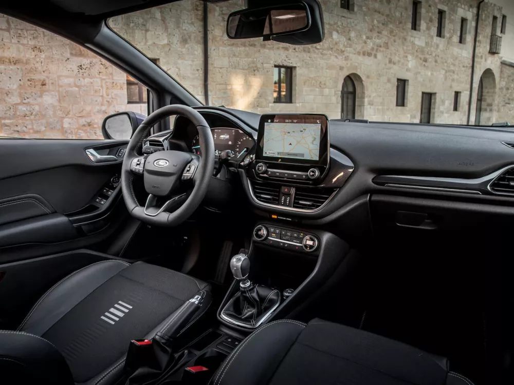Автомобиль Ford Fiesta Mk7 Рестайлинг Хэтчбек (5 дверей)