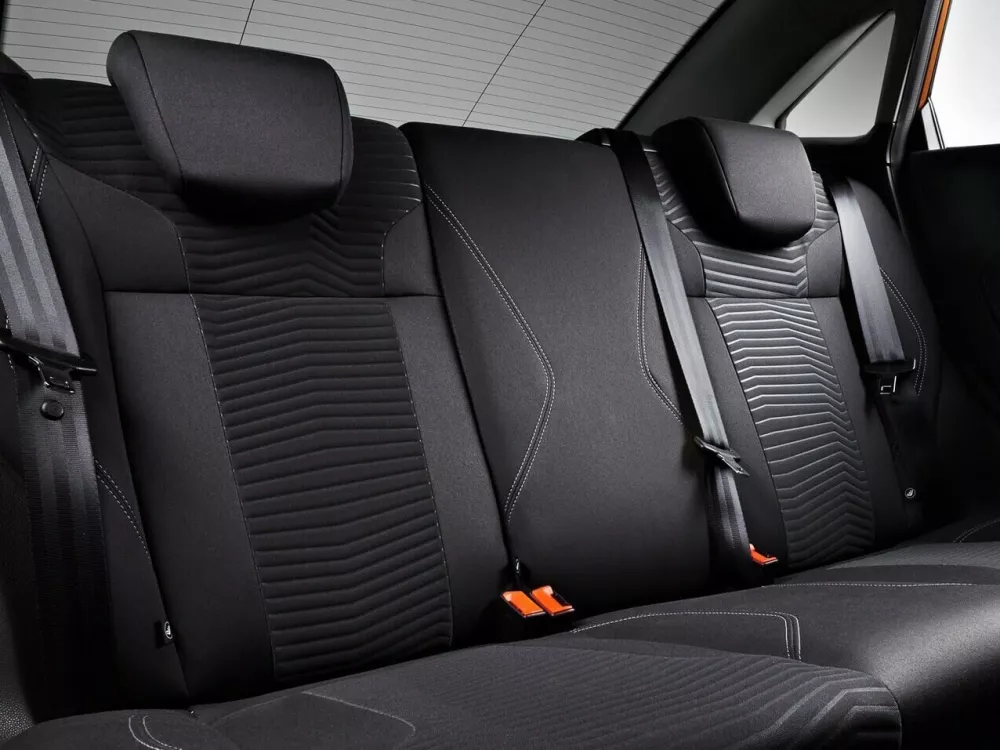 Автомобиль Ford Fiesta Mk7 Рестайлинг Хэтчбек (5 дверей)