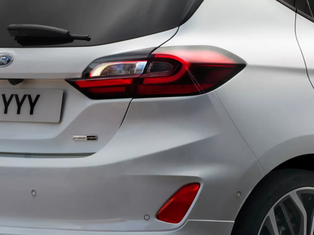 Автомобиль Ford Fiesta Mk7 Рестайлинг Хэтчбек (5 дверей)
